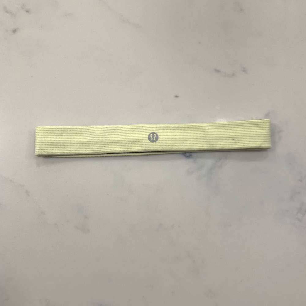 Lululemon Cardio Cross Trainer Headband